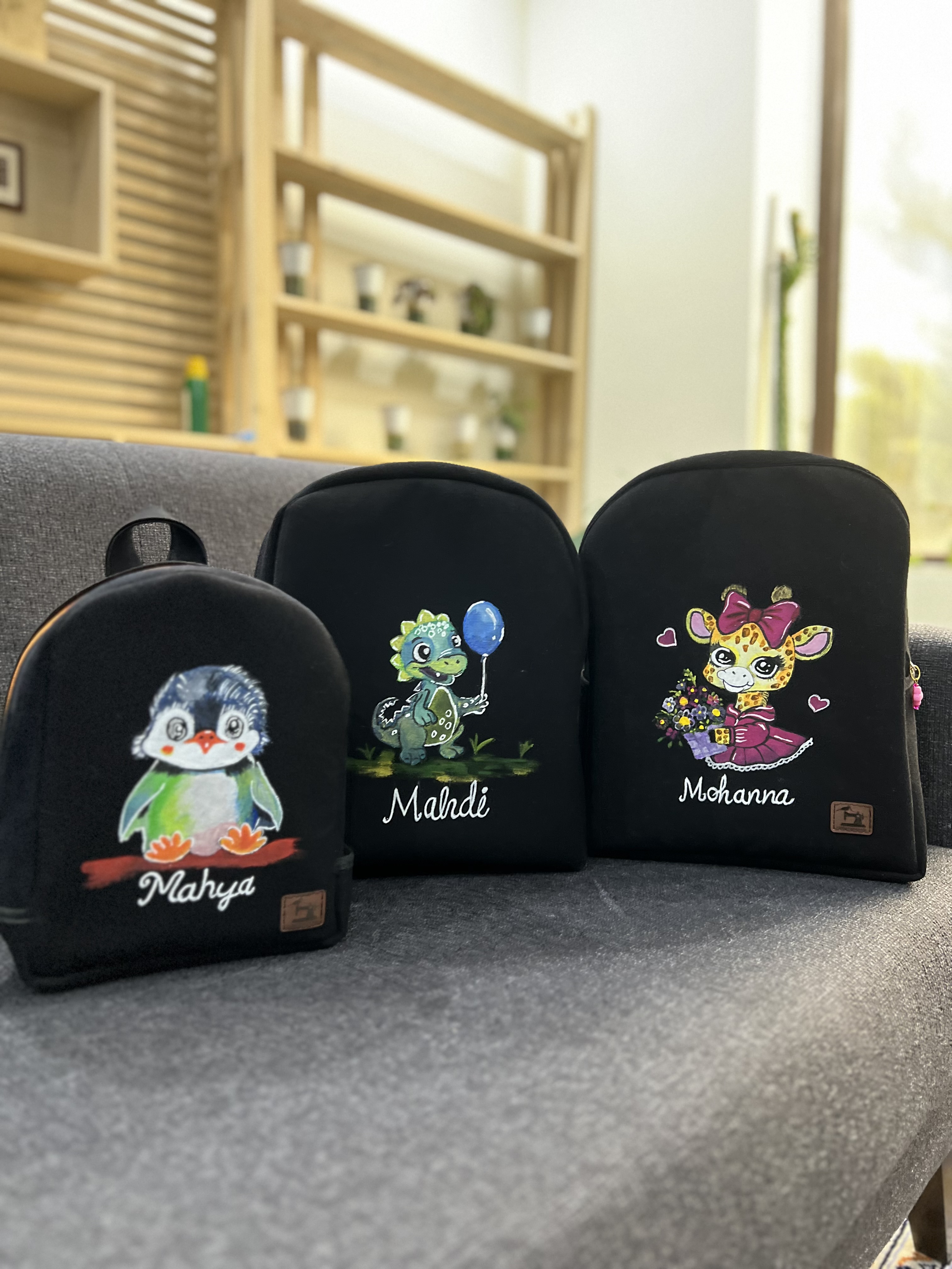 کوله پشتی با طرح اختصاصی