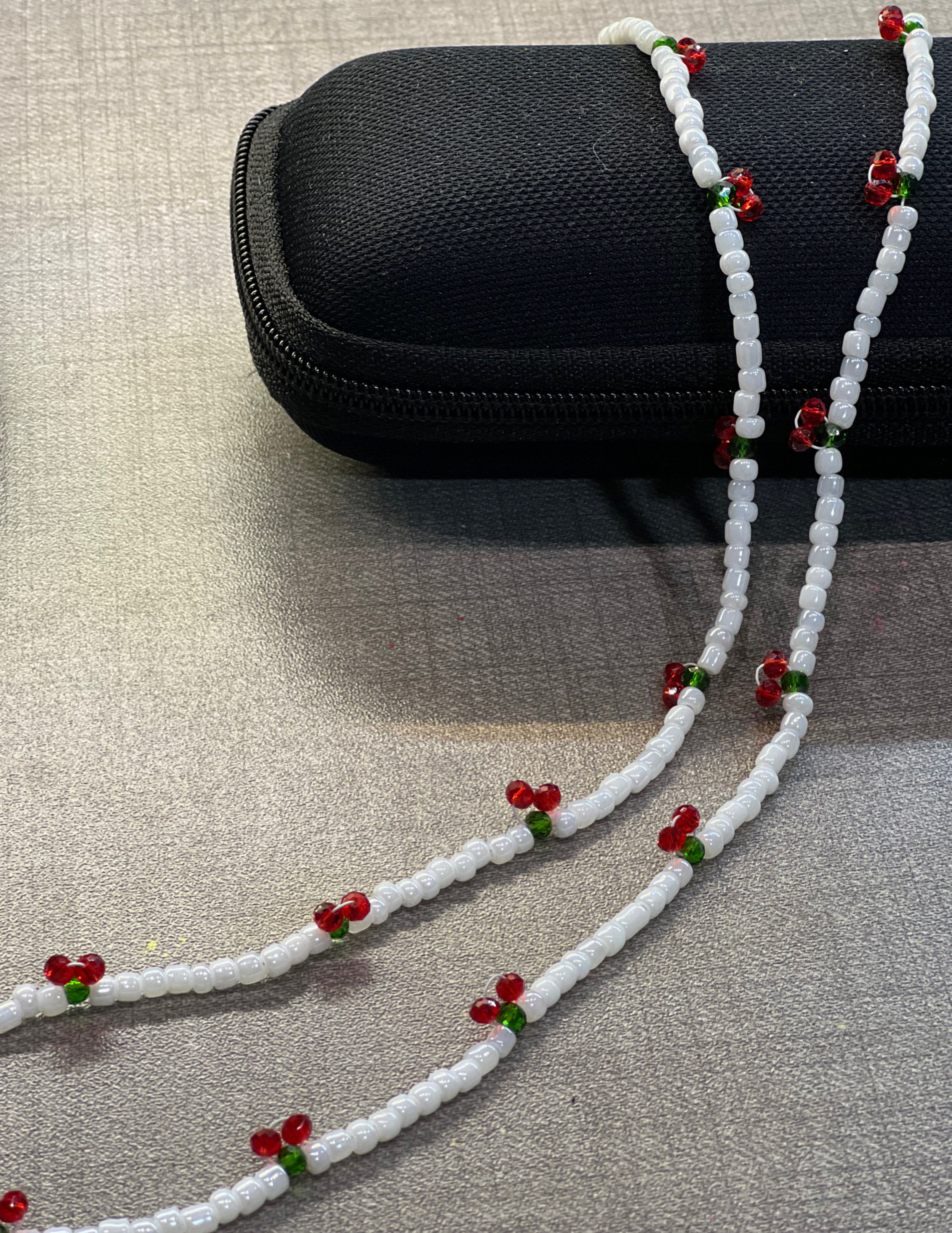 بندعینک مهره‌ای